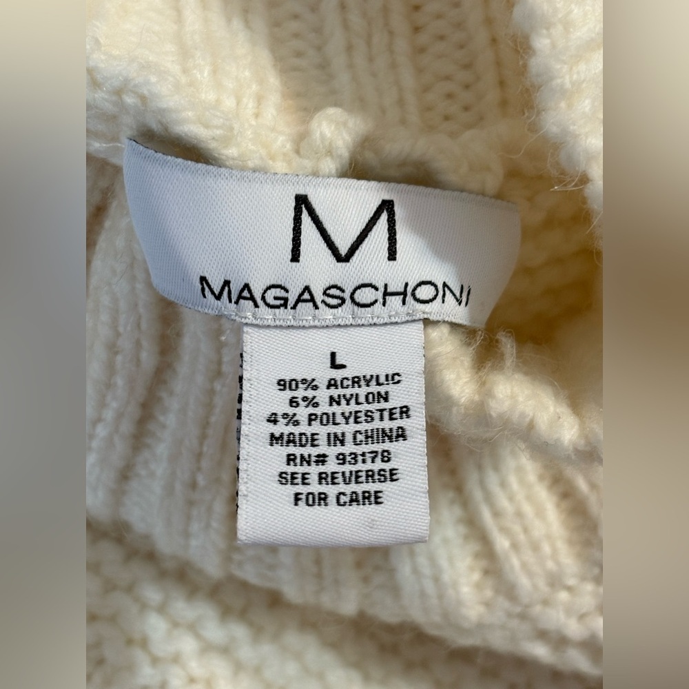Magaschioni Creme Cable Knit Popcorn Sweater Size Large - Picture 5 of 10